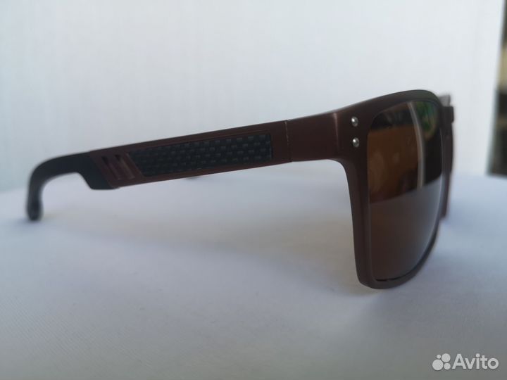 Очки бренда barcur