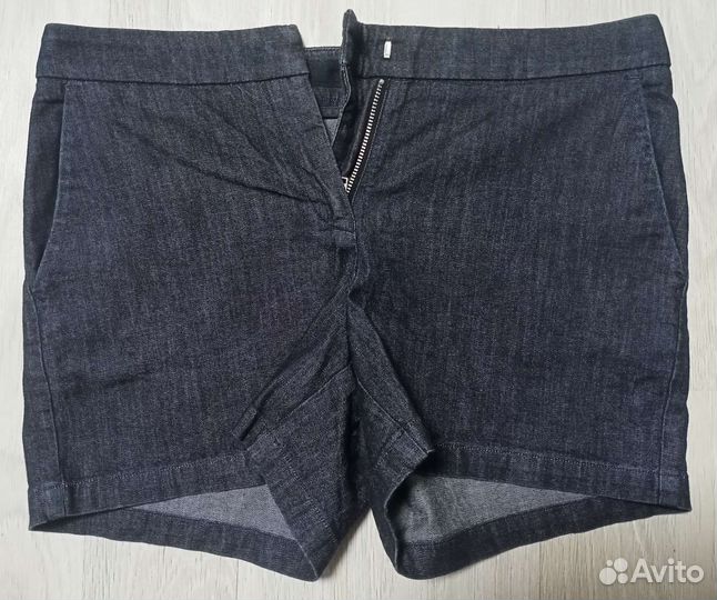 Женские шорты Armani