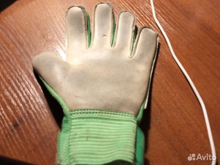 Вратарские перчатки nike