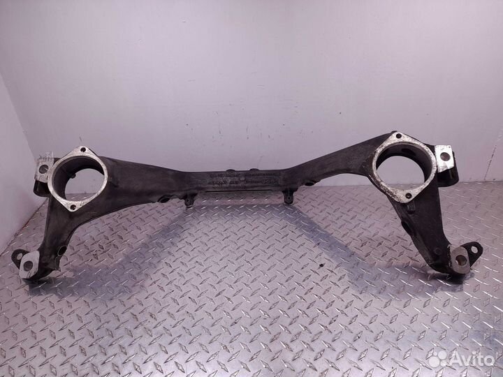 Подрамник Audi Q7 4L 7L8199207