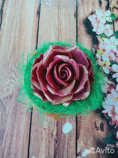 Мыло в куполе Роза