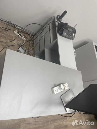 Письменный стол