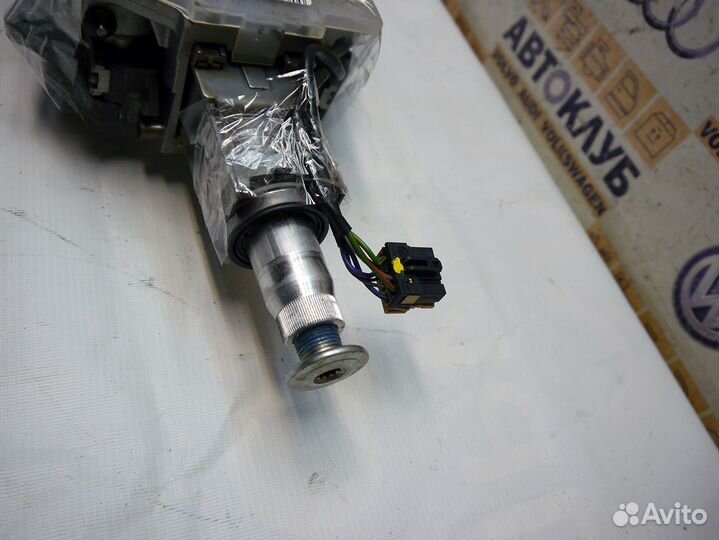 Колонка рулевая Ауди A8D3 VW Touareg