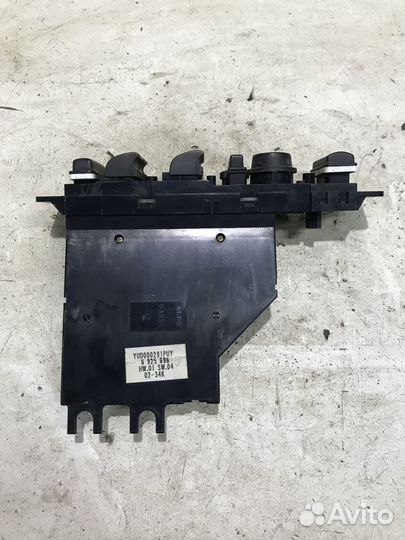 Блок управления стеклоподъемниками Range Rover 3