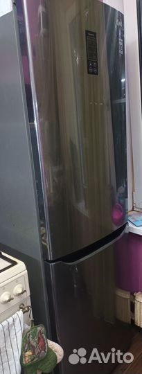 Холодильник бу lg