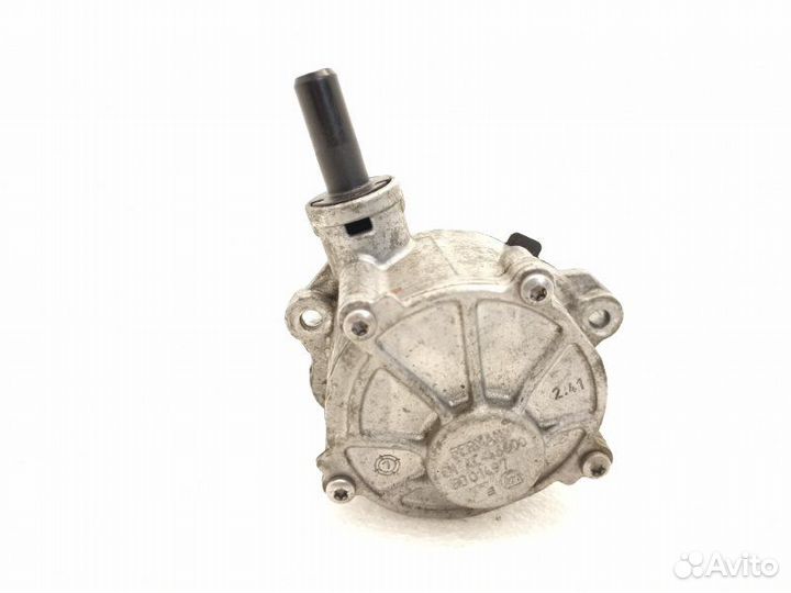 Насос вакуумный Mercedes-Benz C-Class W205 2.2