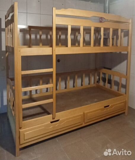 Двухъярусная кровать бу