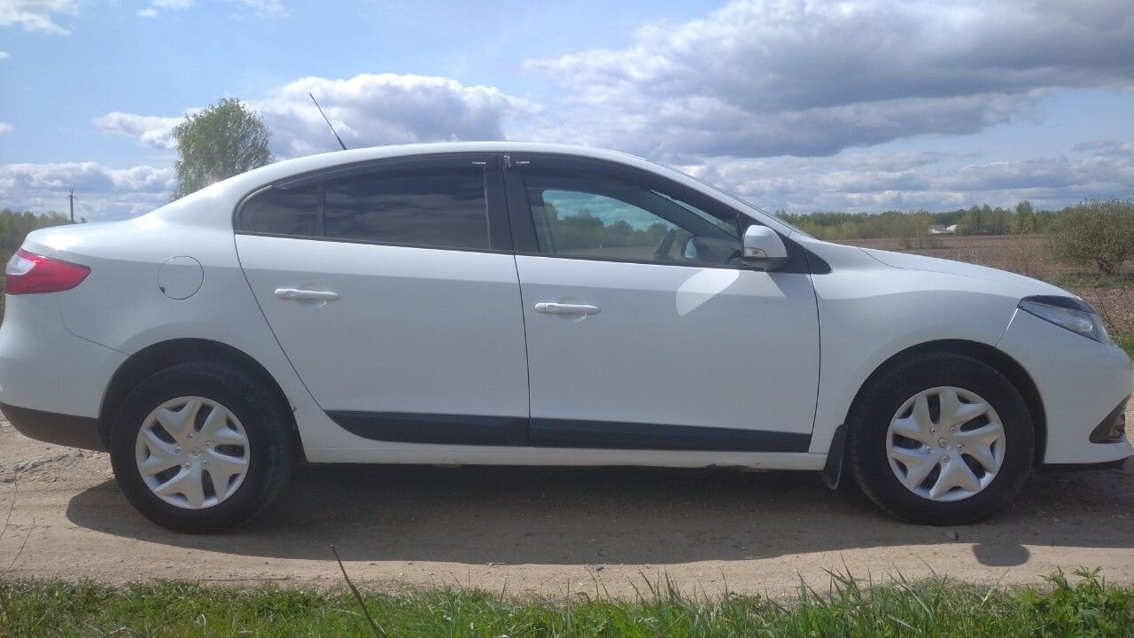 Renault Fluence: фото владельца