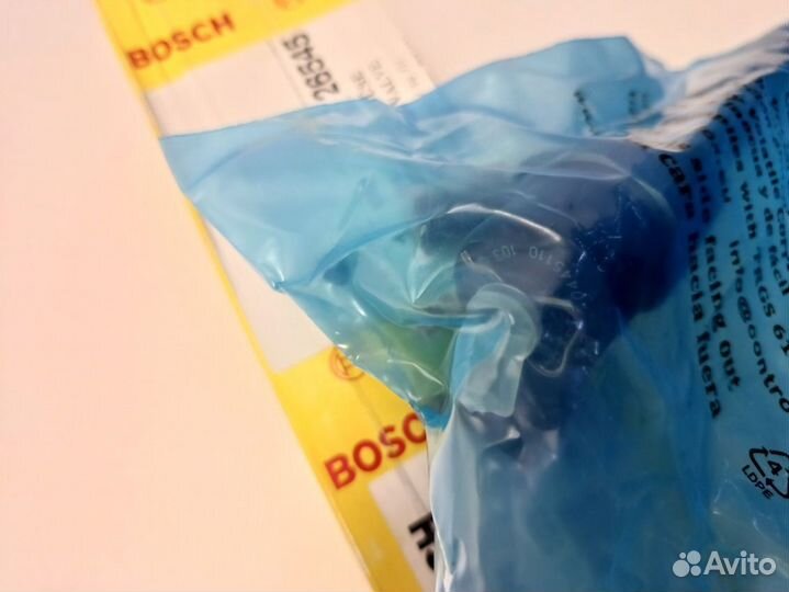 Форсунка топливная Bosch 0445110103