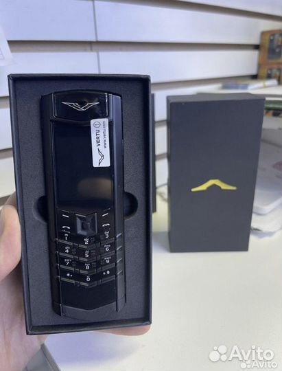 Vertu черный