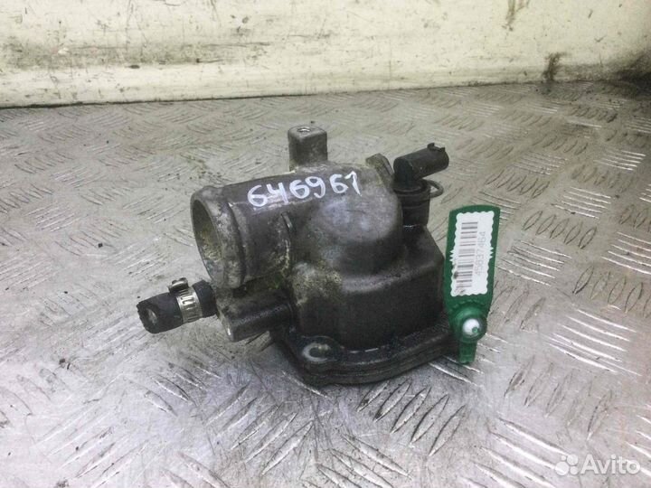 Корпус термостата Mercedes C-klasse a6462000715 64