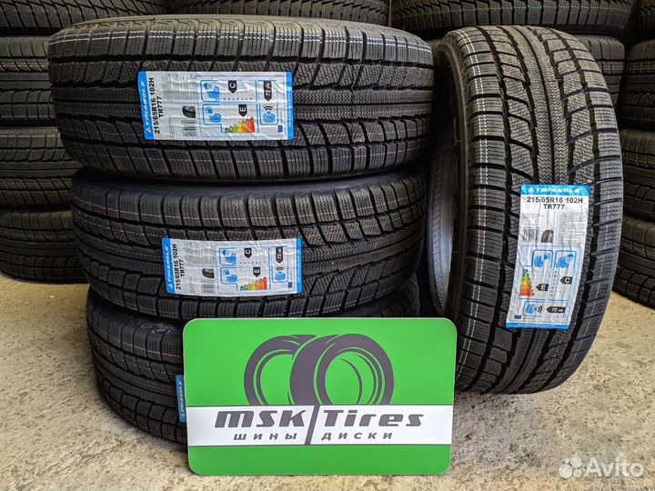 Triangle TR777 215/65 R16 102H