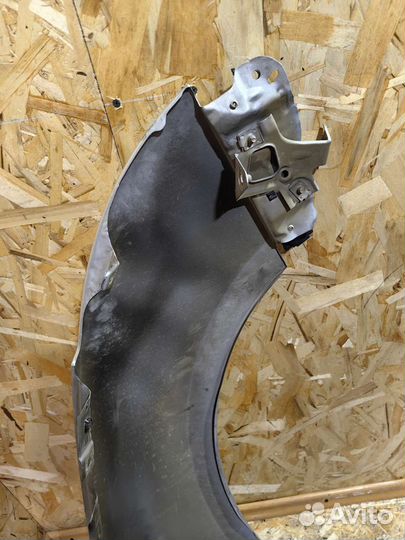 Крыло переднее левое Шевроле Круз