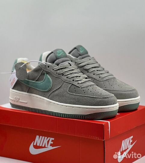 Nike Air Force 1 Low