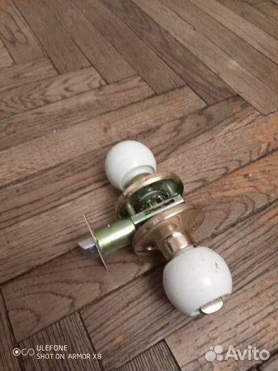 Дверные ручки