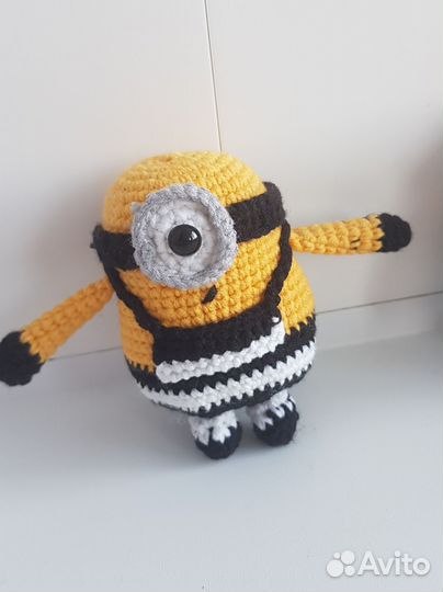 Амигуруми, вязаные игрушки Миньоны