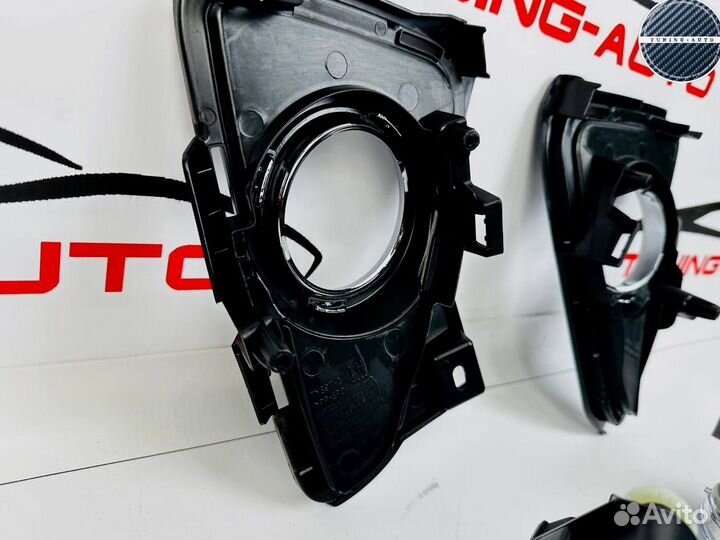 Противотуманные фары RAV4 (XA 40 )