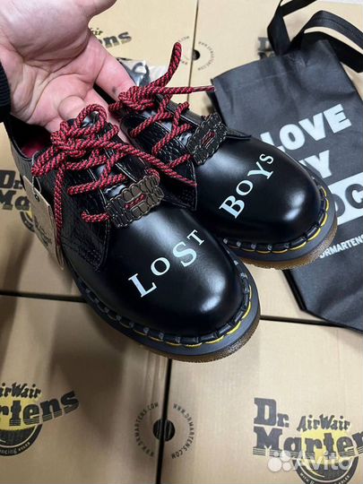 Dr. Martens 1461 Lost Boy