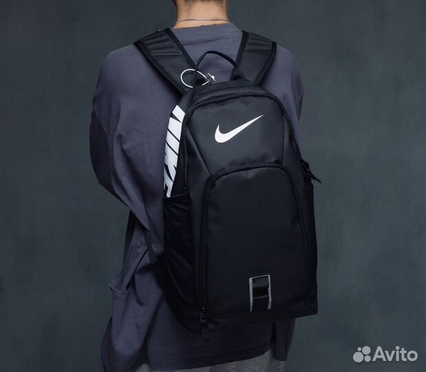 Спортивный рюкзак Nike Alpha Adapt