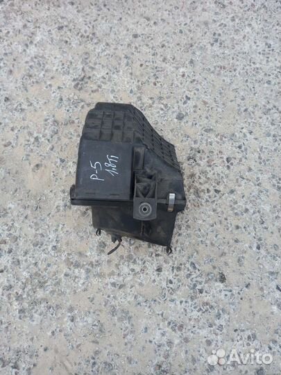 Пассат Б5 корпус воздушного фильтра 1.6-1.8 и 1.8т