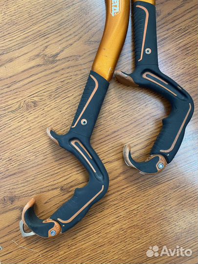 Ледовый инструмент Petzl Ergonomic