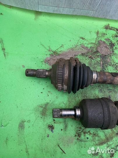 Привод Peugeot 406 1,8