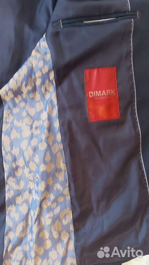 Школьный костюм с рубашками на мальчика