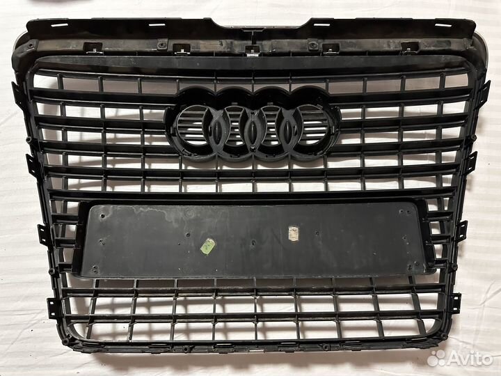 Решетка радиатора Audi A6 C6 2009 г.в