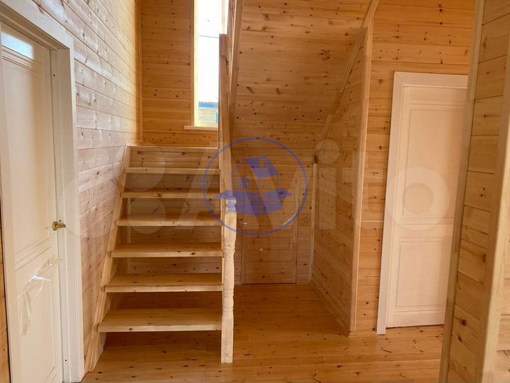 Дом 158 м² на участке 8 сот.