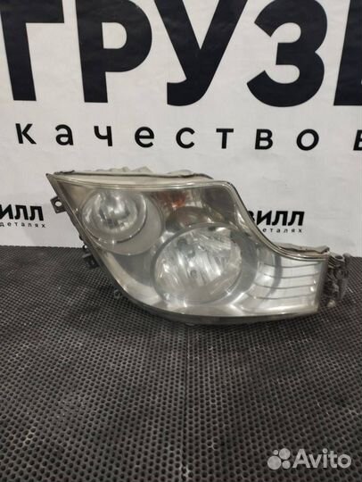 Фара правая Mercedes Actros MP4 A9608200339
