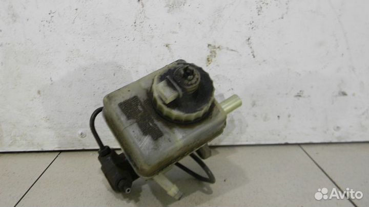 Цилиндр тормозной главный