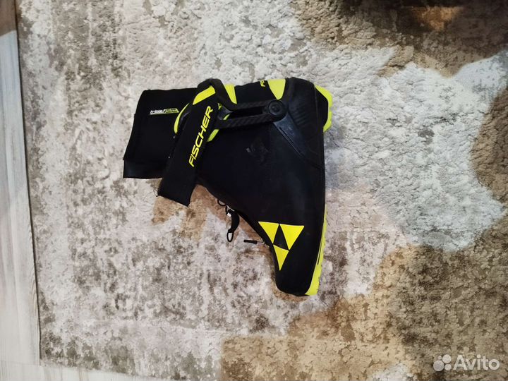 Ботинки лыжные Fischer