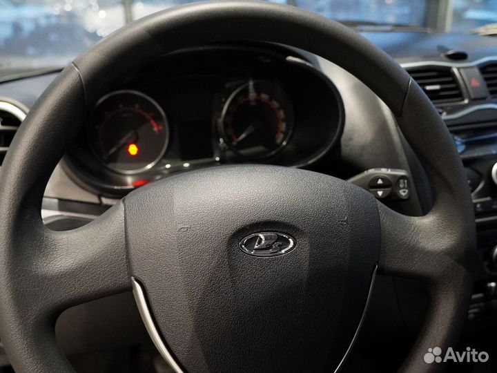 LADA Granta 1.6 МТ, 2025