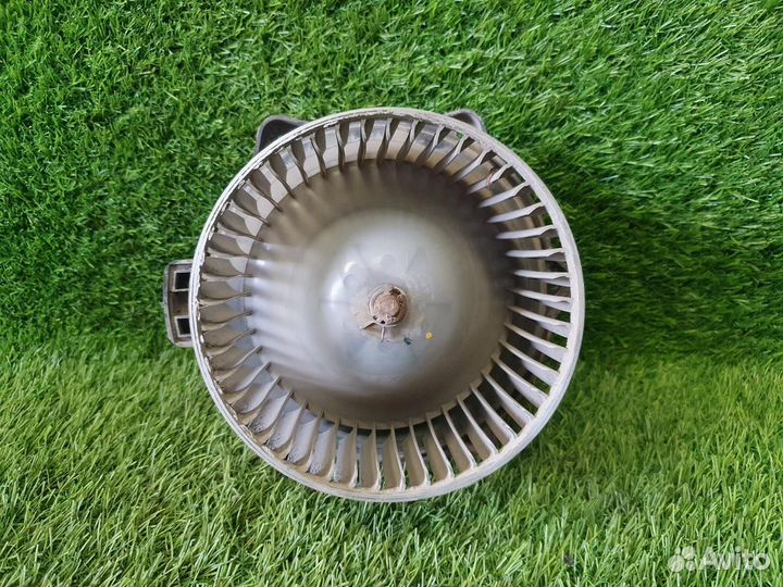 Моторчик печки Daewoo Gentra B15D2 1.5Л 2013