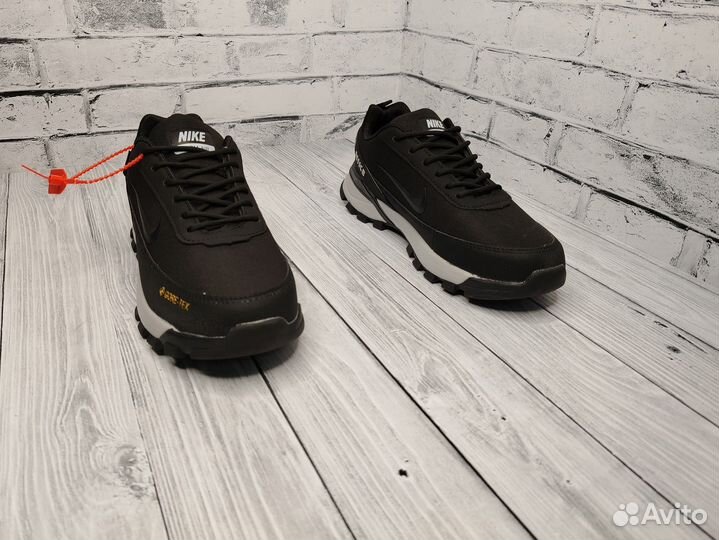 Термо, непромокаемые кроссовки Nike