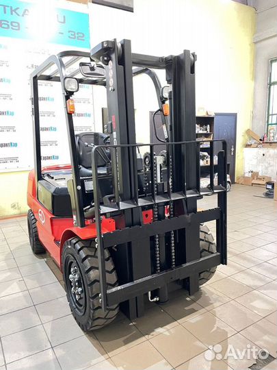 Вилочный погрузчик EP CPCD30, 2023