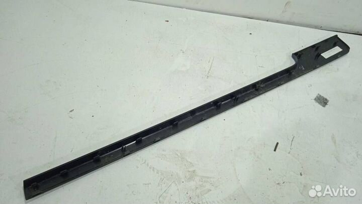 Молдинг двери передней левой Land Rover Range Rover Vogue 4 L405