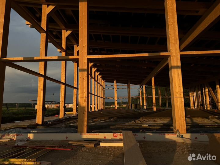 10 бригад по полусухой стяжке пола на стройку