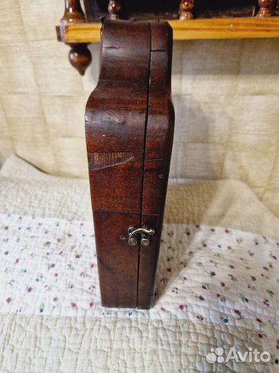 Старинная икона, киот 19в Николай чудотворец 15х18