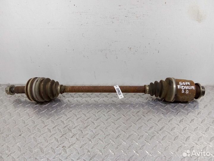 Полуось задняя правая Honda Ridgeline 1