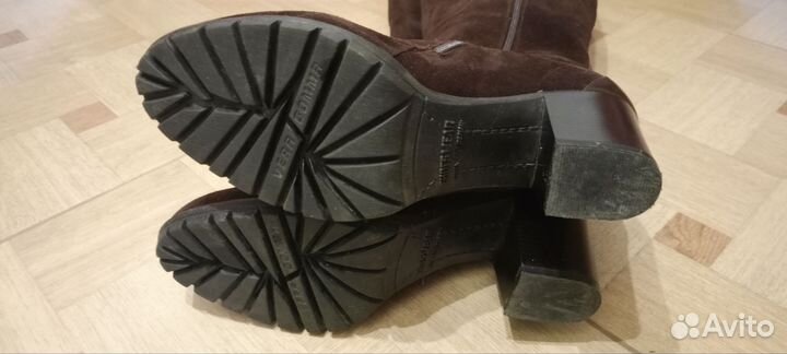 Сапоги женские зимние нат. мех 40 разм