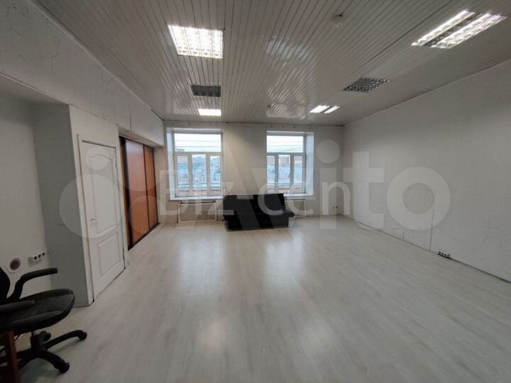 Офисное помещение 48.5 кв.м от собственника