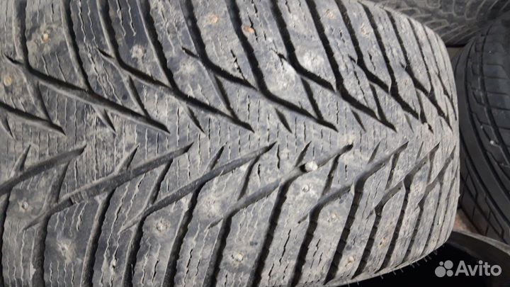 Kapsen IceMax RW506 225/40 R18