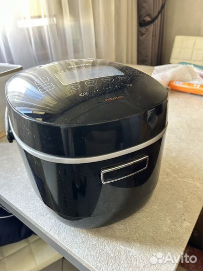 Мультиварка bork u600