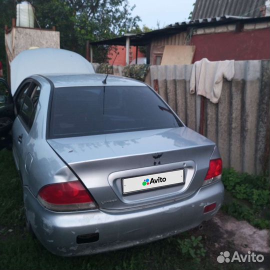 Mitsubishi Lancer 1.3 МТ, 2005, 260 000 км