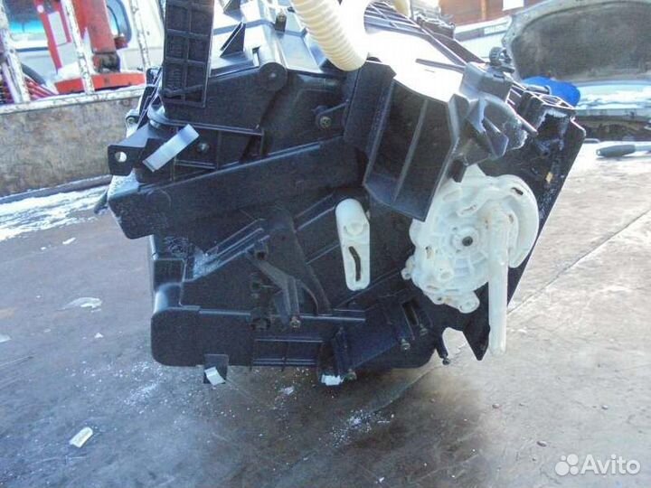 Корпус печки Toyota Celica ZZT231 2ZZ-GE 2000/12