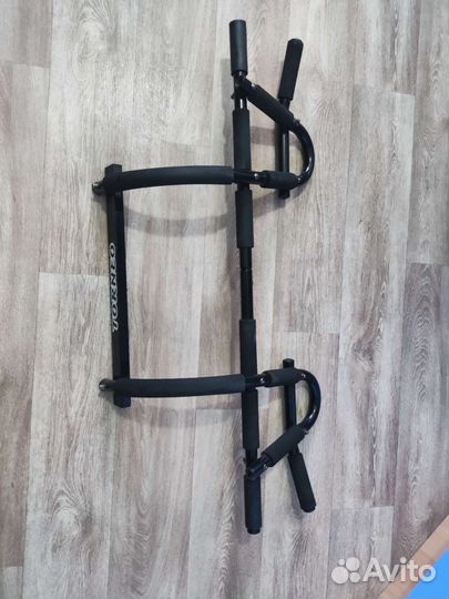 Турник 3 в 1 Torneo в дверной проем