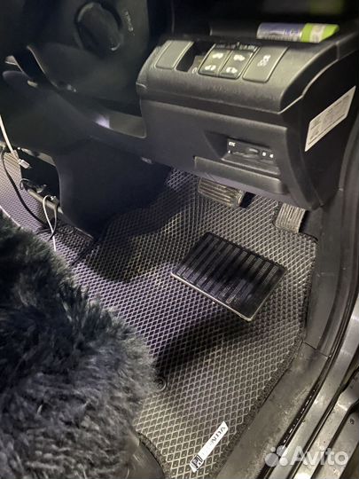 Автомобильные коврики eva в подарок подпятник + 2