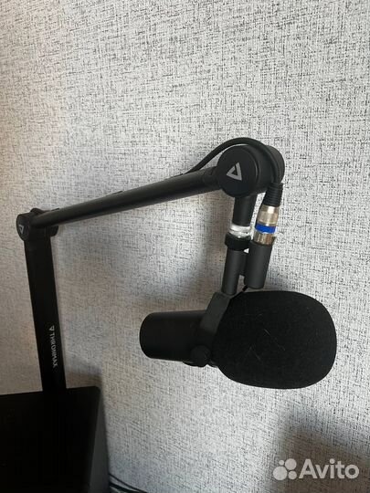 Shurе SM7В - Прoфeccиoнальный вокальный и peчeвой