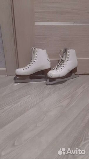 Коньки фигурные детские профессиональные